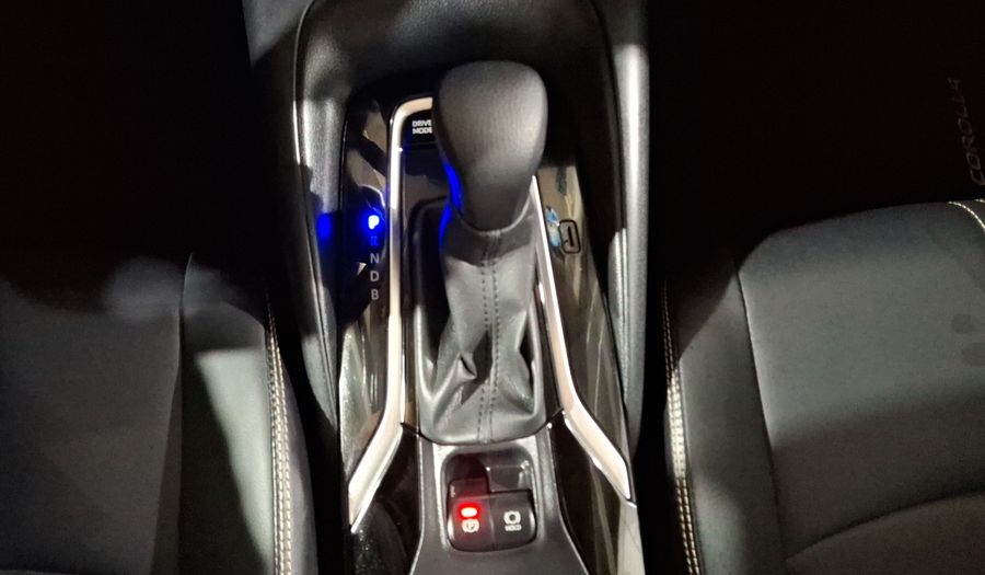 Toyota Corolla 1.8 LE HYBRID AUTO Sedan 2022