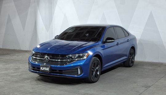 Volkswagen • Jetta