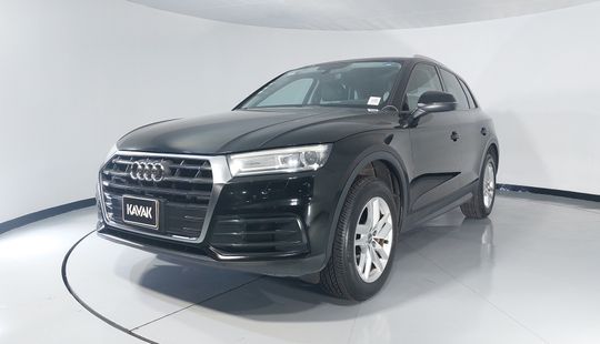 Audi • Q5