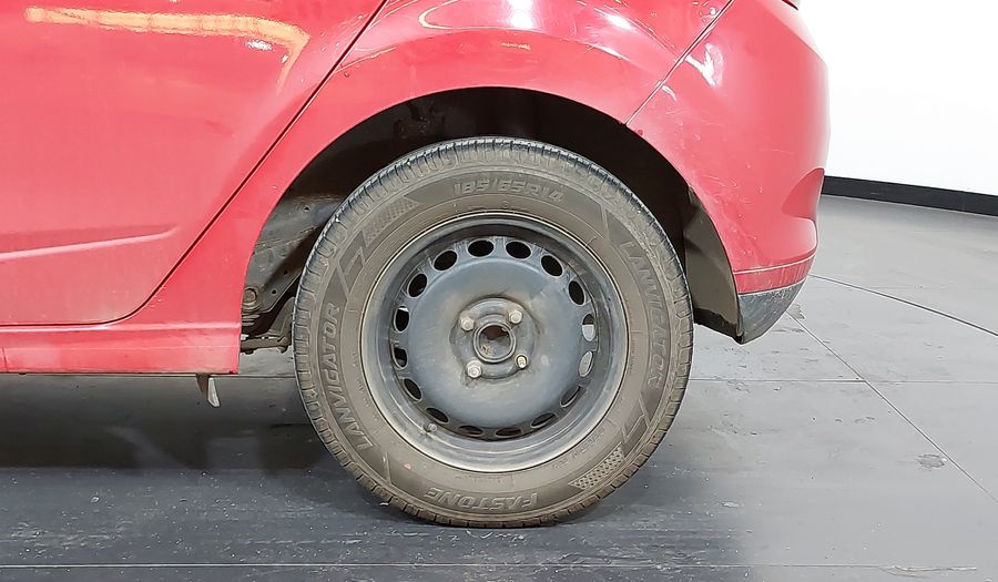 Chevrolet Onix 1.0 SPE/4 LT Hatchback 2014