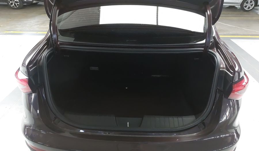 Fiat Cronos 1.8 PRECISION AUTO Sedan 2021