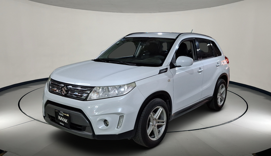 Suzuki • Vitara