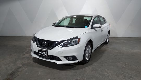Nissan • Sentra