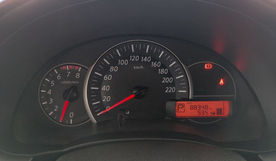 Nissan March 1.6 ADVANCE MEDIA-TECH AUTO Hatchback 2017