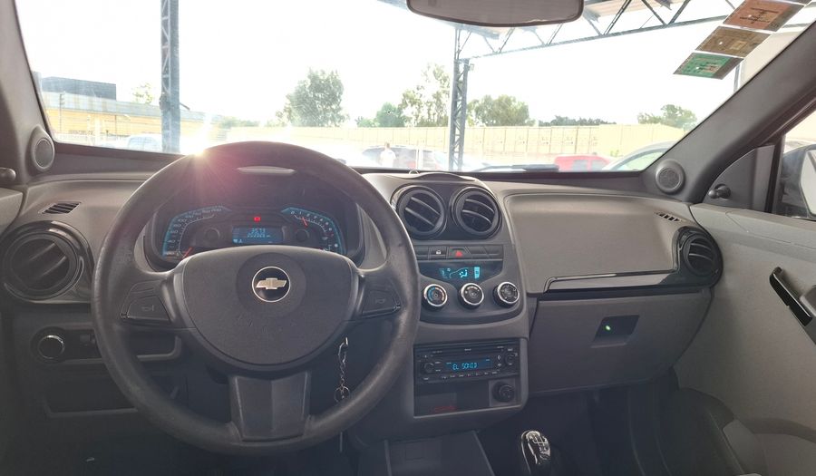 Chevrolet Agile 1.4 8V LT Hatchback 2012