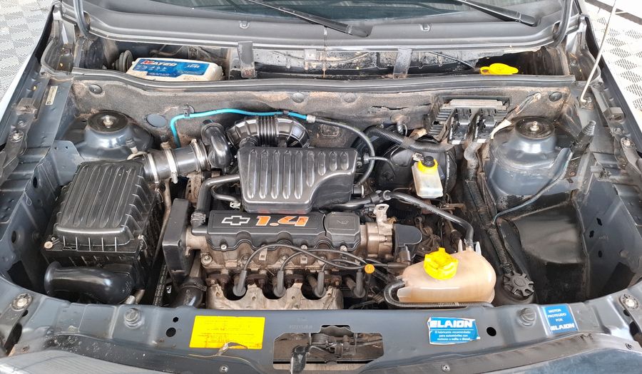 Chevrolet Agile 1.4 8V LT Hatchback 2012