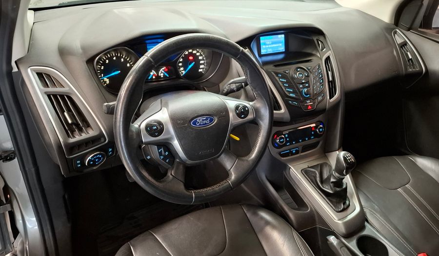 Ford Focus Iii 2.0 SE PLUS Hatchback 2014