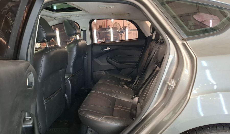 Ford Focus Iii 2.0 SE PLUS Hatchback 2014