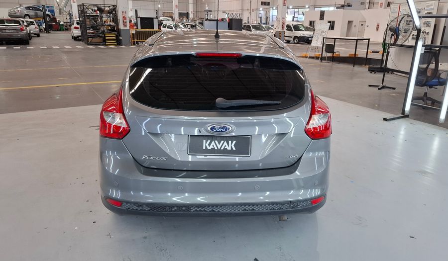 Ford Focus Iii 2.0 SE PLUS Hatchback 2014