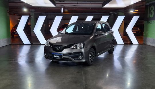 Toyota • Etios