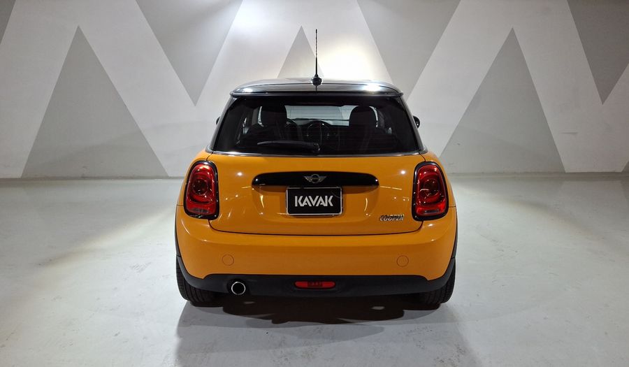 Mini Cooper 1.5 COOPER CHILI AUTO Hatchback 2018