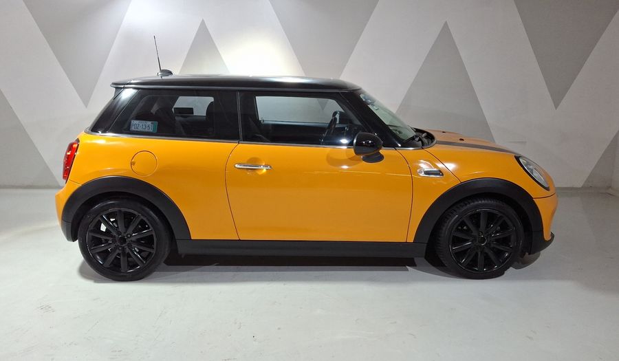 Mini Cooper 1.5 COOPER CHILI AUTO Hatchback 2018