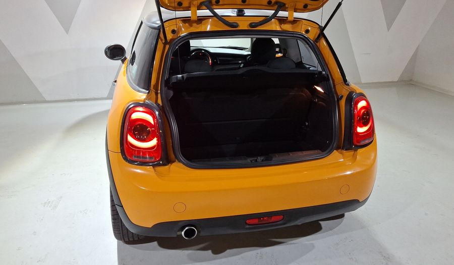 Mini Cooper 1.5 COOPER CHILI AUTO Hatchback 2018