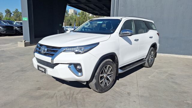 Toyota • Fortuner