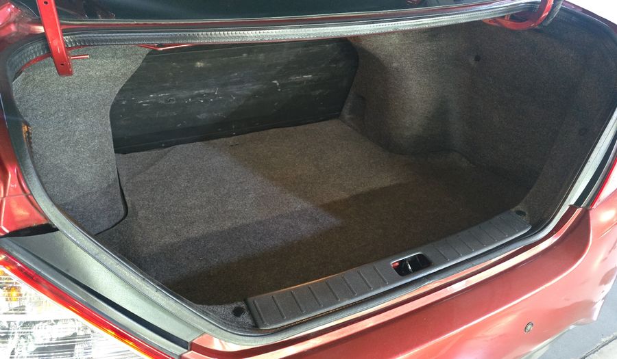 Nissan Versa 1.6 SENSE Sedan 2019