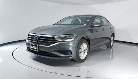 Volkswagen • Jetta