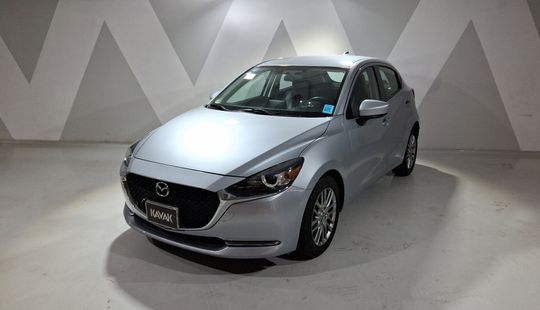 Mazda • Mazda 2