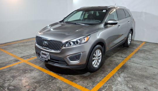 Kia • Sorento