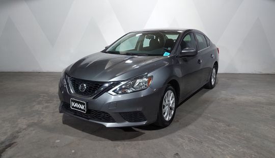 Nissan • Sentra