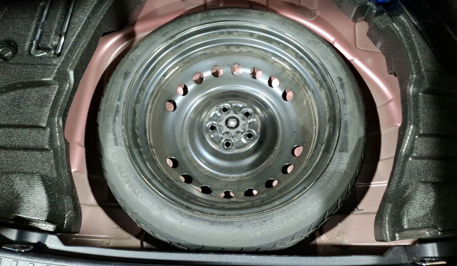 Toyota Prius 1.8 HYBRID BASE Hatchback 2018