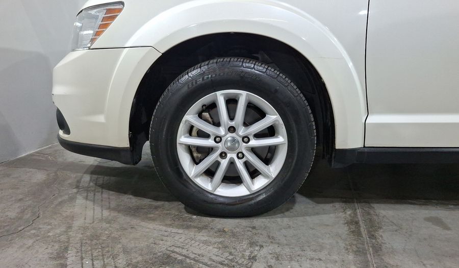 Dodge Journey 2.4 SXT+ 5 PASAJEROS Suv 2015