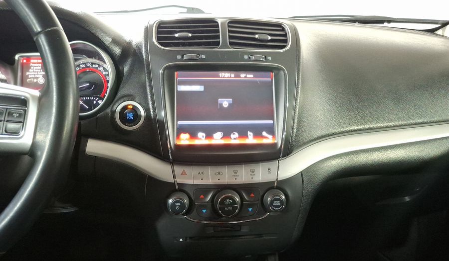 Dodge Journey 2.4 SXT+ 5 PASAJEROS Suv 2015