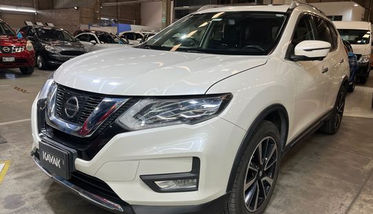 Nissan • X-Trail