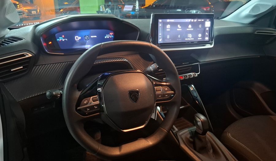 Peugeot 208 1.6L ALLURE AT Hatchback 2025