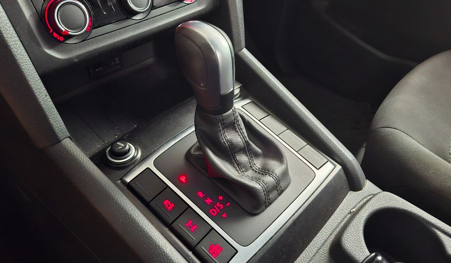 Volkswagen Amarok 2.0 180CV COMFORTLINE 4X2 AUTO MY24 Pickup 2023