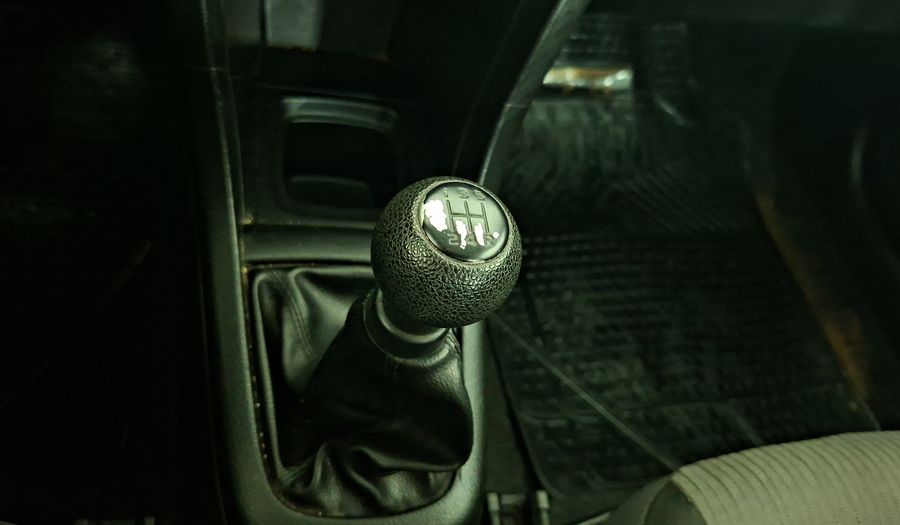 Suzuki Swift 1.2 GL Hatchback 2015