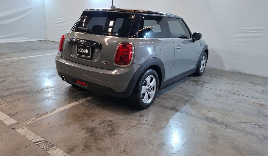 Mini Cooper 1.5 COOPER SALT Hatchback 2021