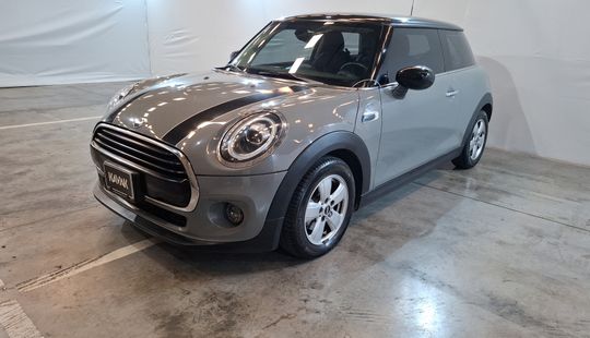 Mini • Cooper