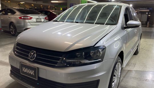 Volkswagen • Vento