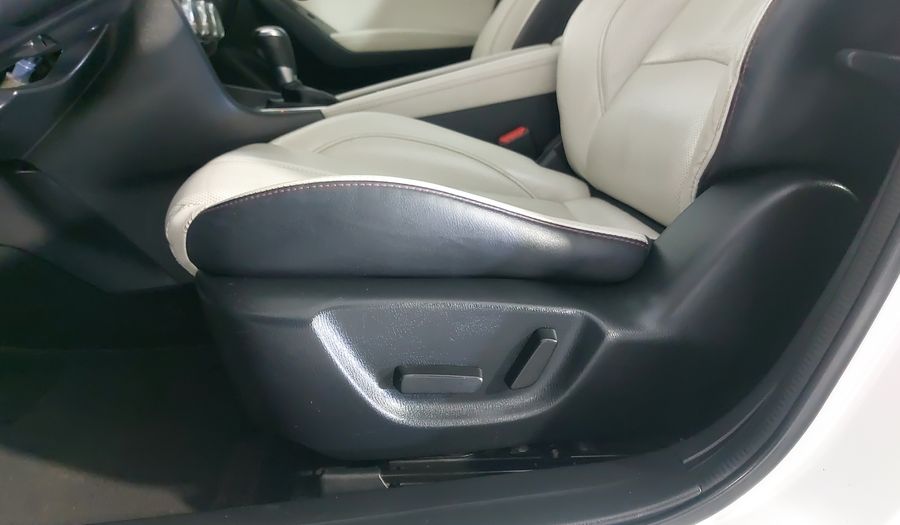 Mazda 3 2.5 HATCHBACK S GRAND TOURING TA Hatchback 2017