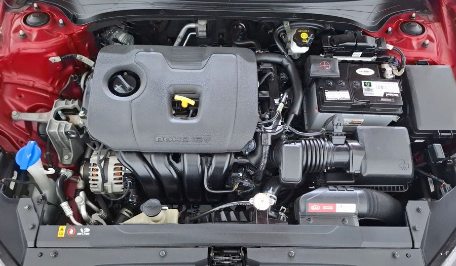 Kia Forte 2.0 EX IVT Hatchback 2020