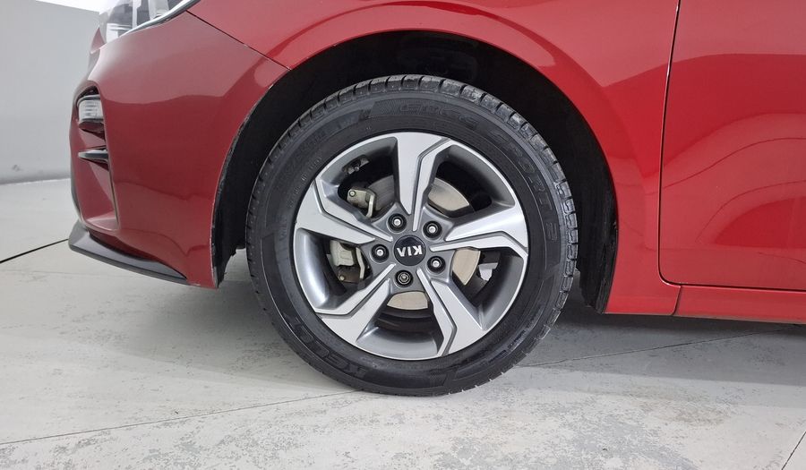 Kia Forte 2.0 EX IVT Hatchback 2020