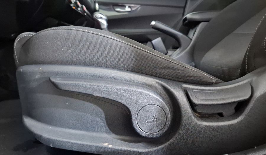 Kia Forte 2.0 EX IVT Hatchback 2020