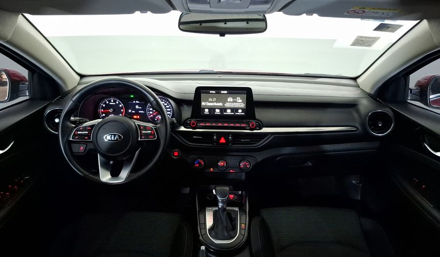 Kia Forte 2.0 EX IVT Hatchback 2020