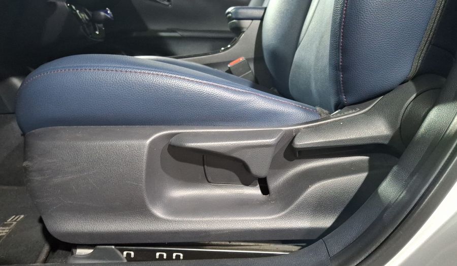 Toyota Prius 1.8 HEV BASE AUTO Hatchback 2022