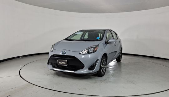 Toyota • Prius C