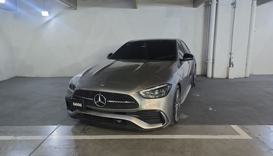 Mercedes Benz • Clase C
