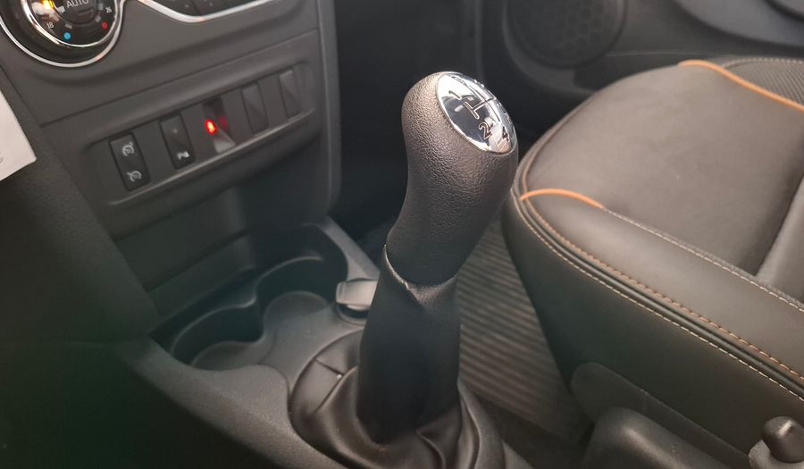 Renault Sandero Stepway 1.6 INTENS Hatchback 2023