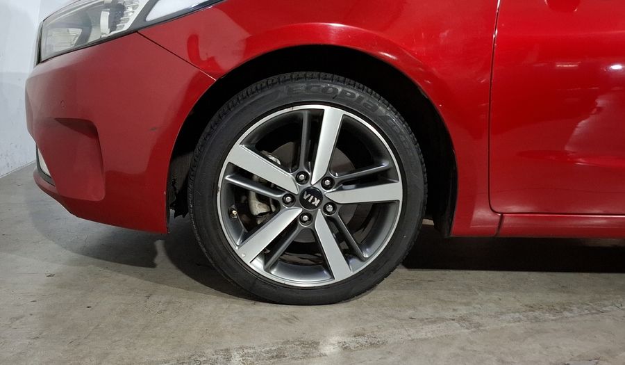 Kia Forte 2.0 SX MT Hatchback 2017