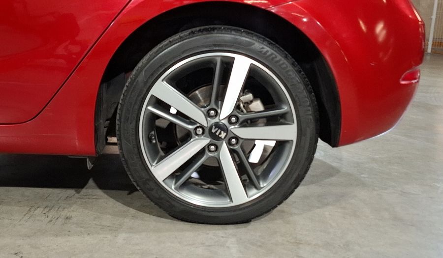 Kia Forte 2.0 SX MT Hatchback 2017