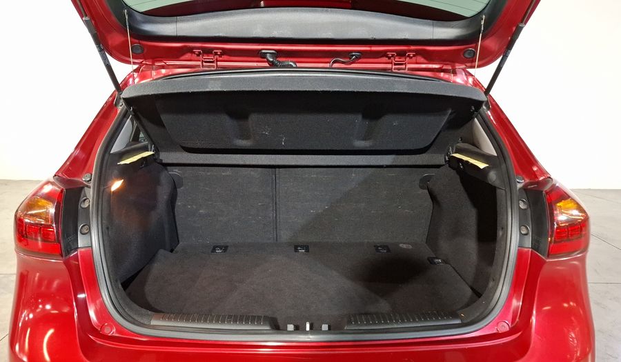 Kia Forte 2.0 SX MT Hatchback 2017