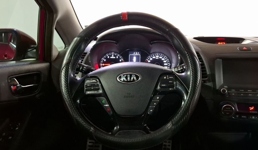 Kia Forte 2.0 SX MT Hatchback 2017