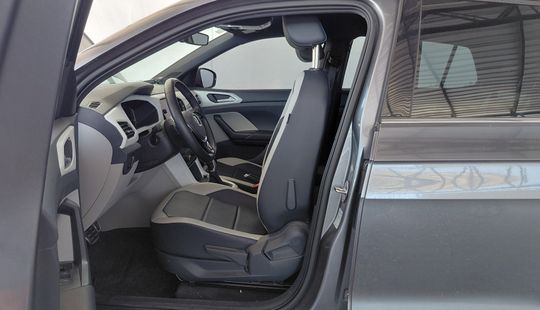 Volkswagen • T-Cross