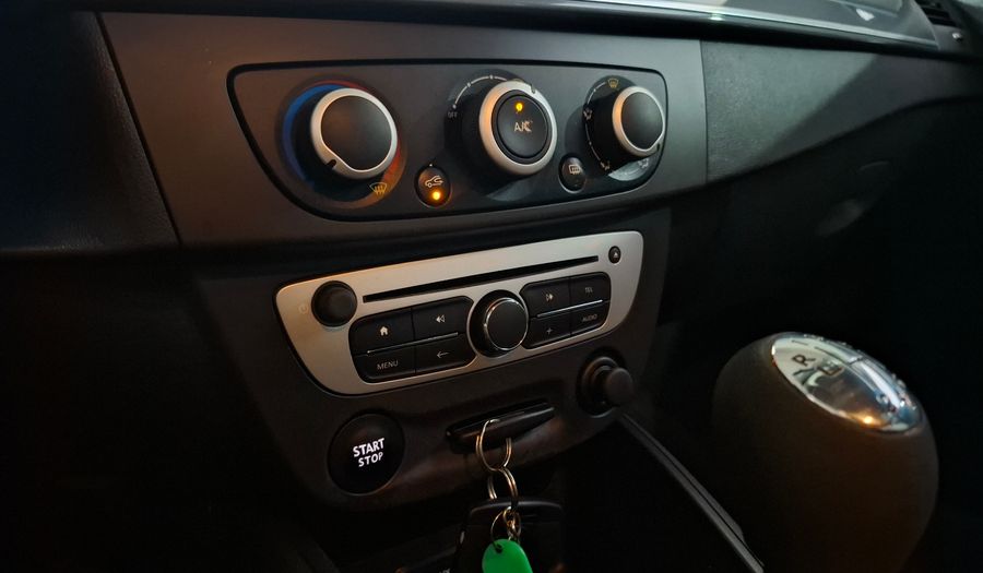 Renault Fluence 2.0 LUXE Sedan 2016