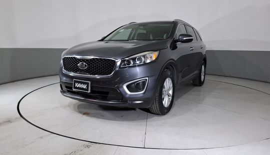 Kia • Sorento