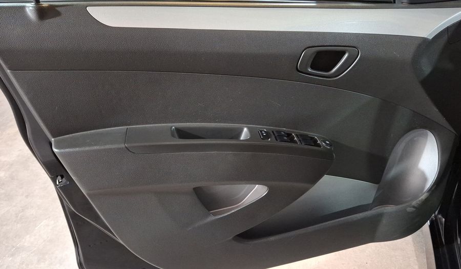 Chevrolet Spark 1.2 DOT G MT Hatchback 2015